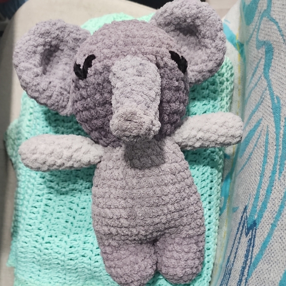 yarnovermarie Other - Sleepy Ellie